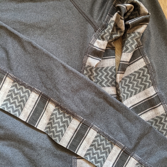 Rip Curl rush guard - Picture 4 of 4